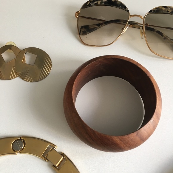 Wooden bangle - Picture 2 of 2